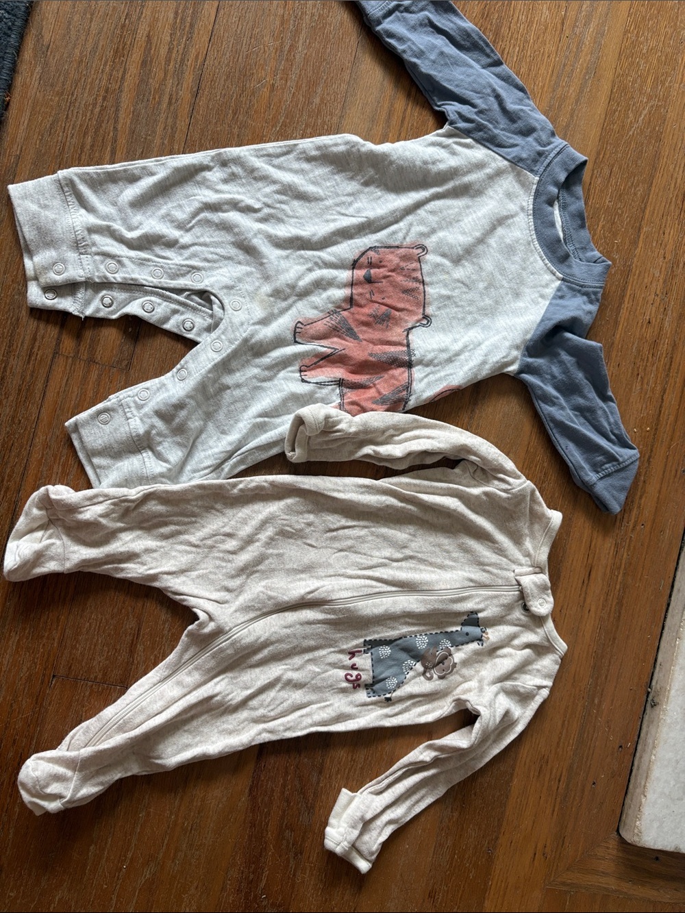 2 3M outfits